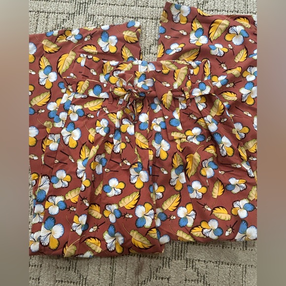 Floral Wide-Leg Pants size M - Picture 5 of 5